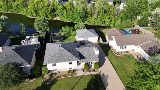 1700 Cumberland Drive, Plainfield, IL 60586