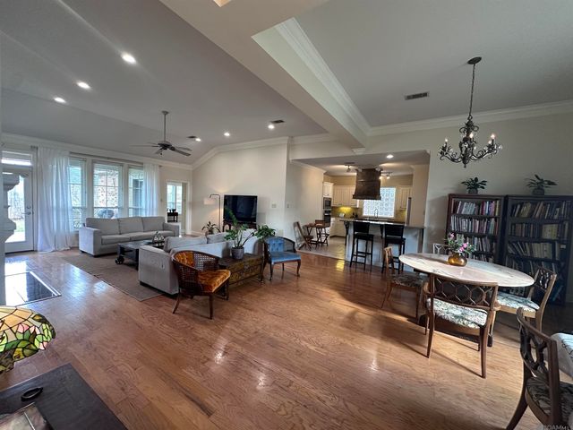 14203 N Gate House Ave, Saint George, LA 70817