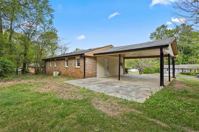 3570 Briar Drive, Lithia Springs, GA 30122