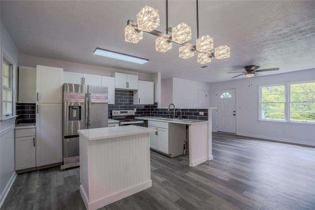 3570 Briar Drive, Lithia Springs, GA 30122