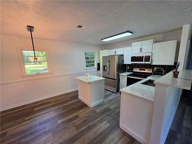 3570 Briar Drive, Lithia Springs, GA 30122