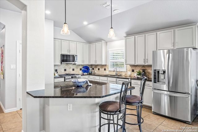 2711 Trinity Glade, San Antonio, TX 78261