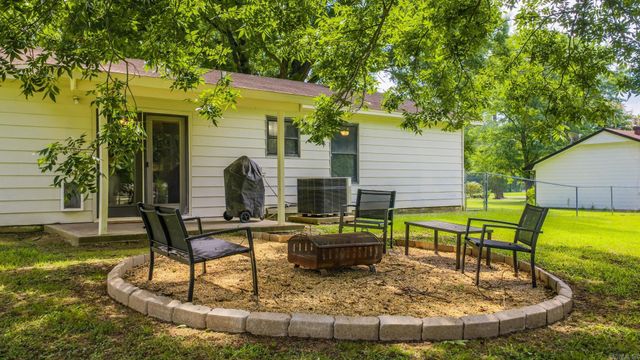 10 Ruth Drive, Conway, AR 72032