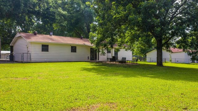 10 Ruth Drive, Conway, AR 72032