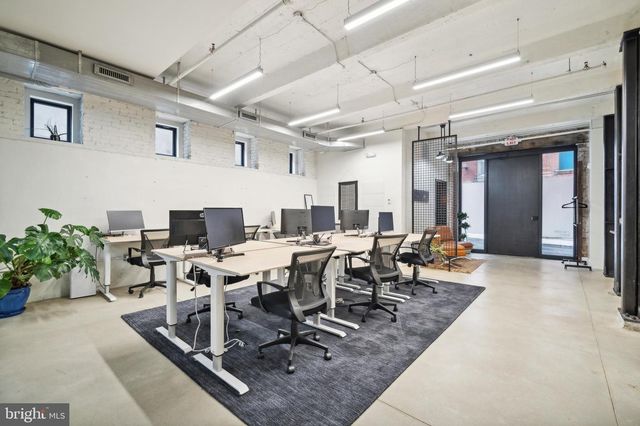 1233 HAMILTON ST, Philadelphia, PA 19123