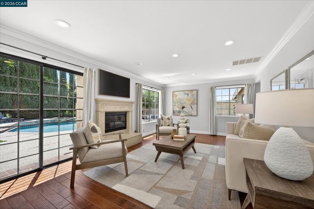3187 Blackhawk Meadow Dr, Danville, CA 94506