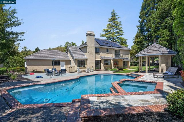 3187 Blackhawk Meadow Dr, Danville, CA 94506