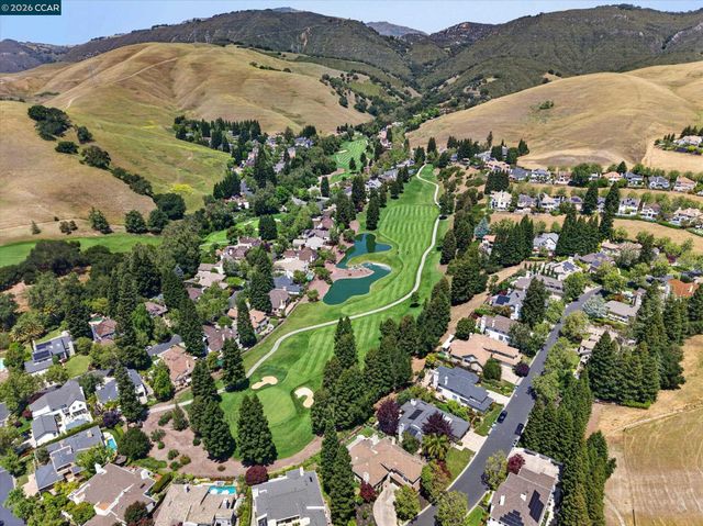 3187 Blackhawk Meadow Dr, Danville, CA 94506