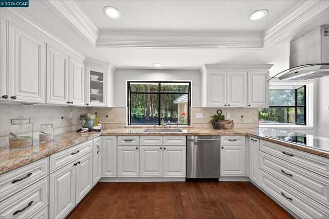 3187 Blackhawk Meadow Dr, Danville, CA 94506