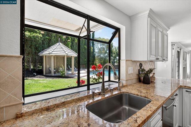 3187 Blackhawk Meadow Dr, Danville, CA 94506