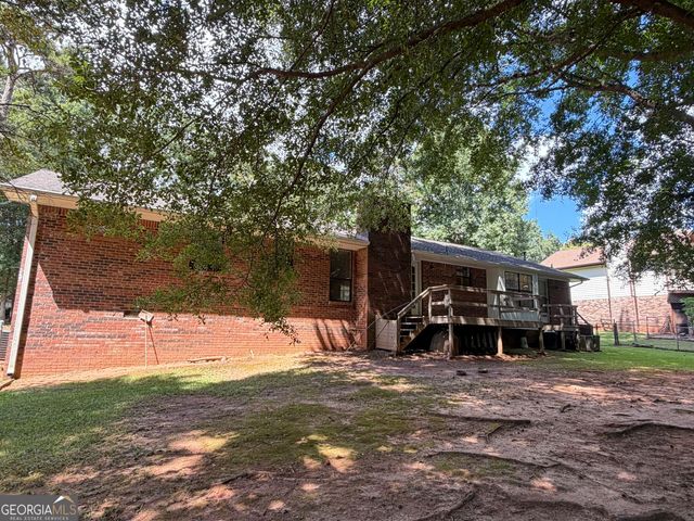 131 Meadow Ridge Drive, Stockbridge, GA 30281