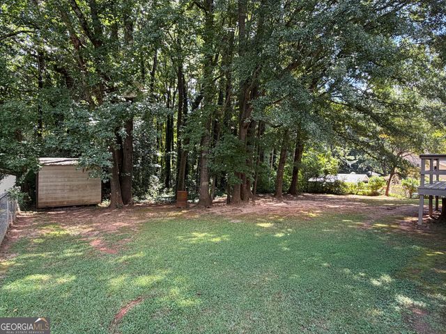 131 Meadow Ridge Drive, Stockbridge, GA 30281