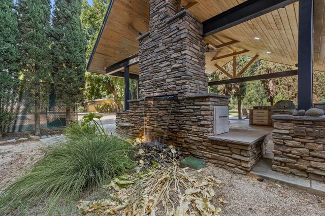 7327 Garden Hwy, Yuba City, CA 95991