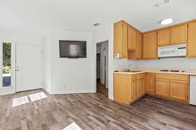 7327 Garden Hwy, Yuba City, CA 95991