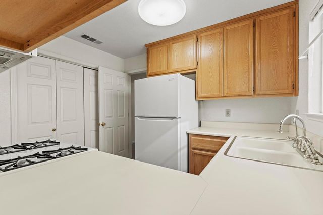 7327 Garden Hwy, Yuba City, CA 95991