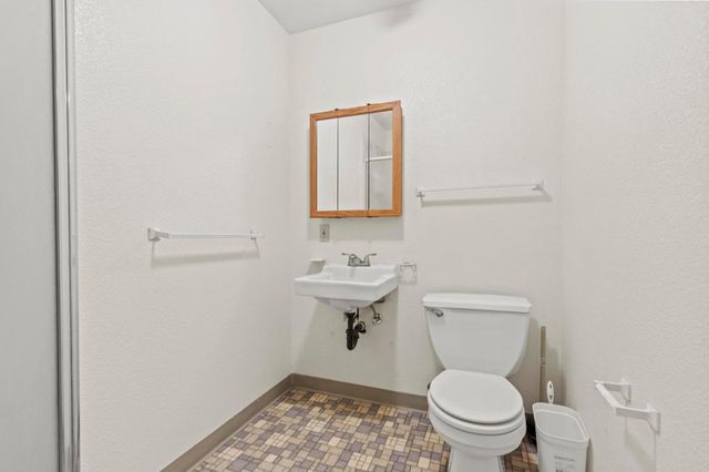 7327 Garden Hwy, Yuba City, CA 95991