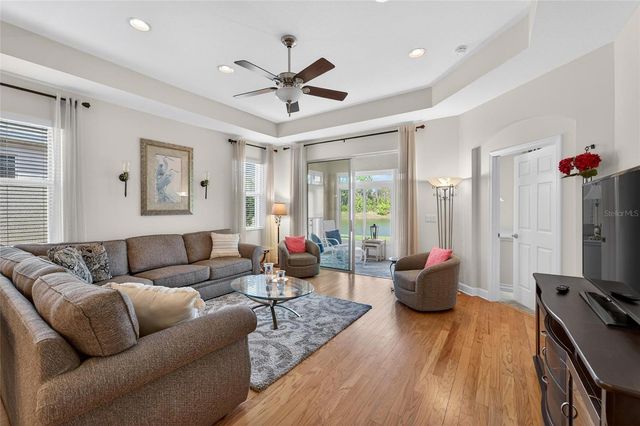 2243 OAKLEY GREEN DRIVE 29, Sun City Center, FL 33573