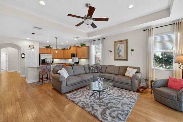 2243 OAKLEY GREEN DRIVE 29, Sun City Center, FL 33573