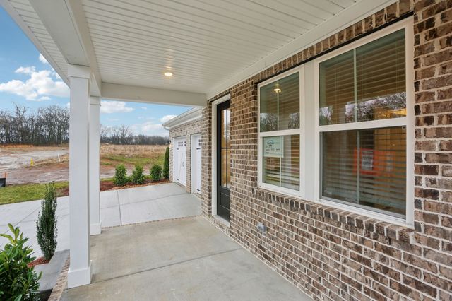 2425 Nolan Dr, Franklin, TN 37064