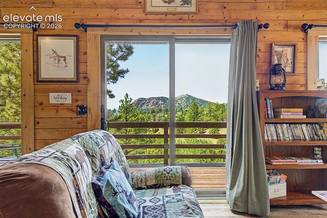 525 Wilson Way, Cripple Creek, CO 80813