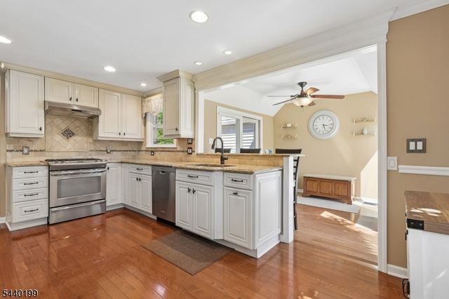 2556 Mountain Ave, Scotch Plains Twp., NJ 07076