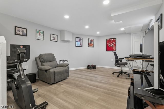2556 Mountain Ave, Scotch Plains Twp., NJ 07076