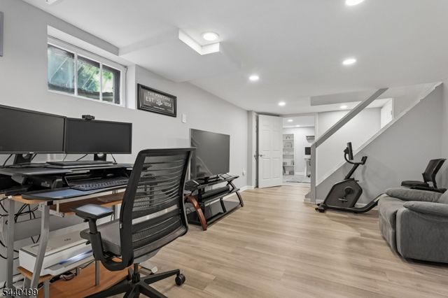 2556 Mountain Ave, Scotch Plains Twp., NJ 07076