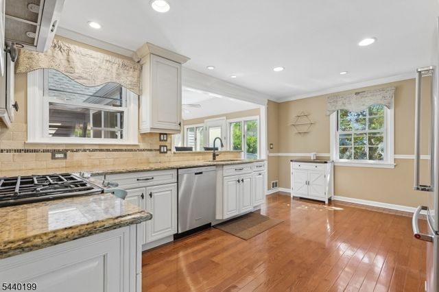 2556 Mountain Ave, Scotch Plains Twp., NJ 07076