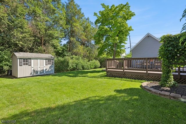 2556 Mountain Ave, Scotch Plains Twp., NJ 07076