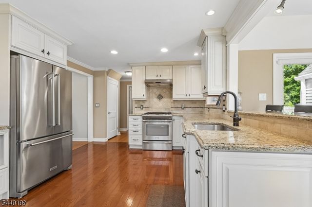 2556 Mountain Ave, Scotch Plains Twp., NJ 07076