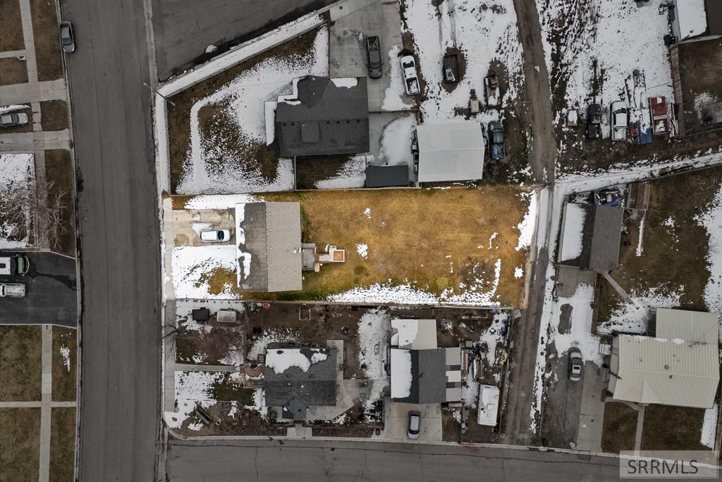 Image 31 of property listing at 1007 Falls Avenue, American Falls, ID 83211