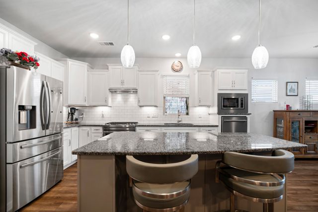 6006 Monroe Way, Spring Hill, TN 37174