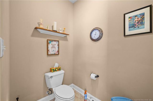 605 Oakridge Drive, Raeford, NC 28376