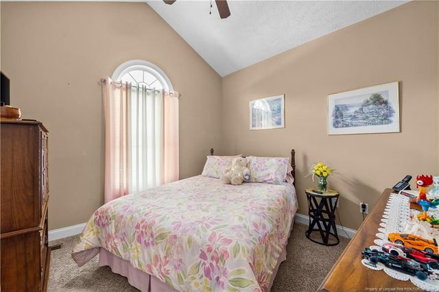 605 Oakridge Drive, Raeford, NC 28376