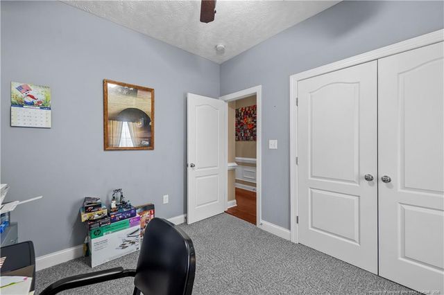 605 Oakridge Drive, Raeford, NC 28376