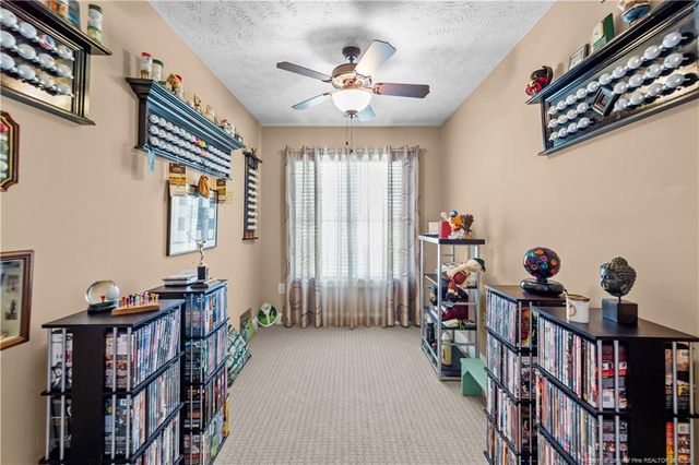 605 Oakridge Drive, Raeford, NC 28376