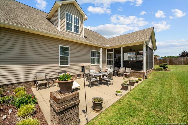 605 Oakridge Drive, Raeford, NC 28376