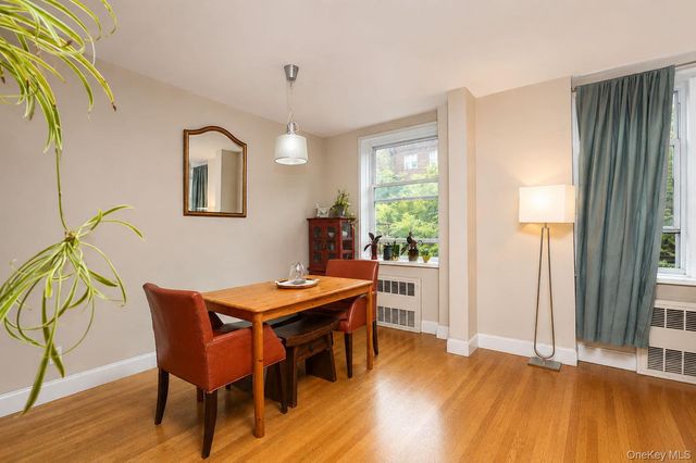 400 E 17th Street 304, Brooklyn, NY 11226