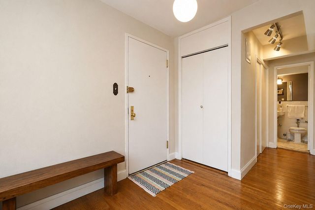 400 E 17th Street 304, Brooklyn, NY 11226