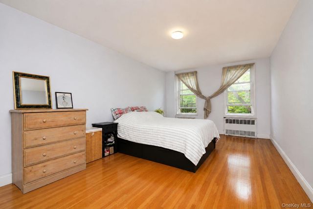 400 E 17th Street 304, Brooklyn, NY 11226