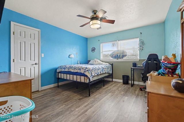 330 Glenwood Avenue, Satellite Beach, FL 32937