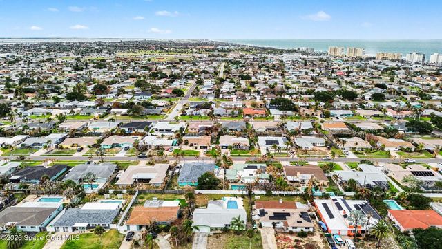 330 Glenwood Avenue, Satellite Beach, FL 32937