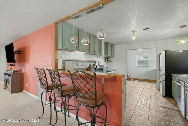 330 Glenwood Avenue, Satellite Beach, FL 32937