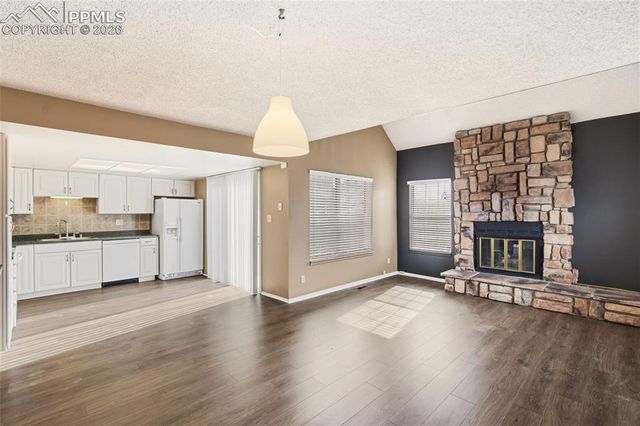 282 Cobblestone Drive, Colorado Springs, CO 80906