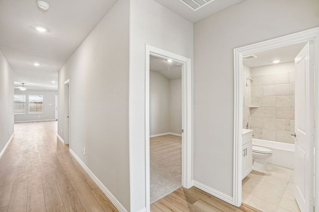 2229 Mustang Way, Seagoville, TX 75159