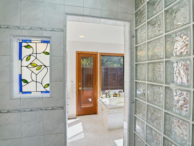 3460 Happy Valley Ave, Santa Rosa, CA 95404