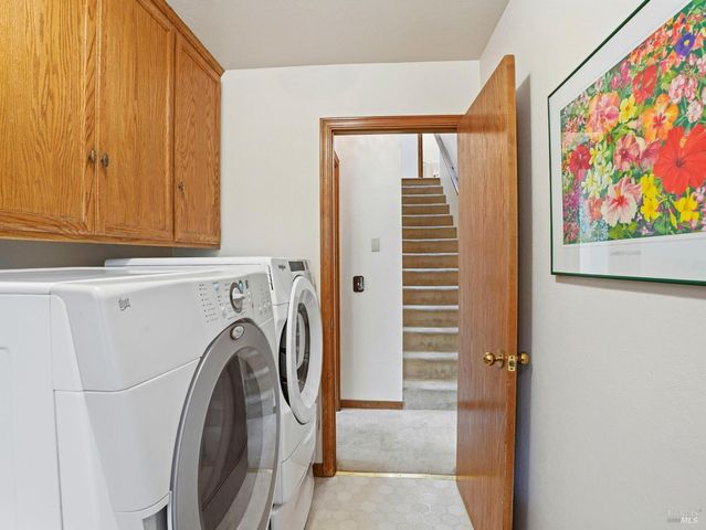 3460 Happy Valley Ave, Santa Rosa, CA 95404