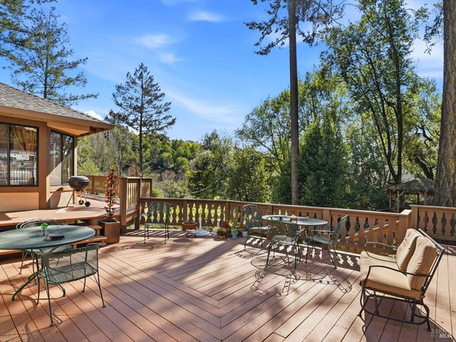 3460 Happy Valley Ave, Santa Rosa, CA 95404