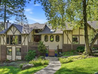 3460 Happy Valley Ave, Santa Rosa, CA 95404