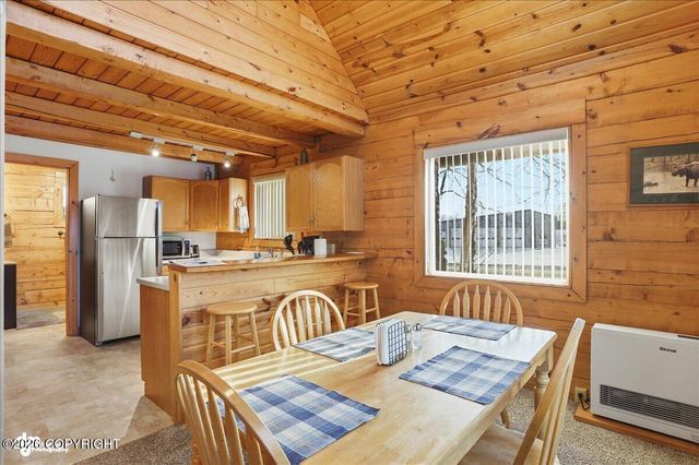 9000 N Palmer Fishhook Road, Palmer, AK 99645